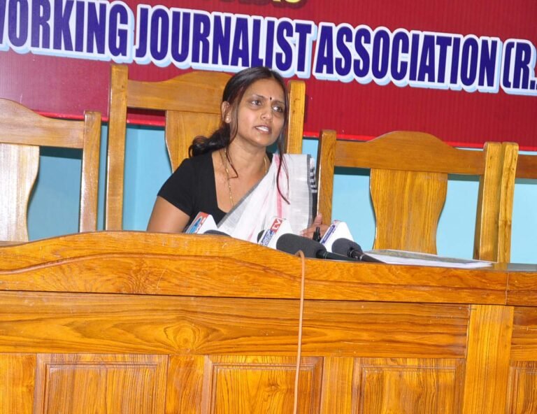 AKSHATHA- press meet (10)